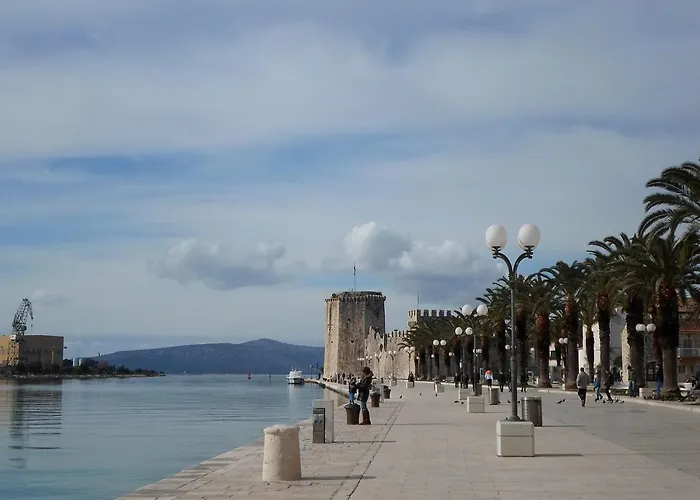 Filipo * Trogir